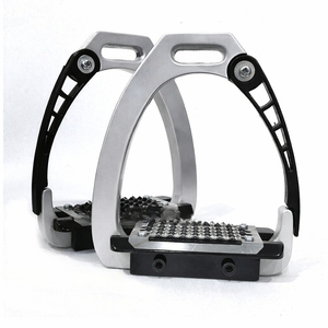 อานม้าเหล็กสีชมพูพร้อมยางกันลื่นสีดำและสายรัดปรับได้สำหรับขี่ม้า - Product Image 3