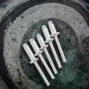 Produit Premium {base} Idéal pour les applications de construction, automobile et maritimes, robuste, durable, facile à installer, livraison rapide, fournisseur Indus - Product Image 5