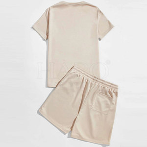Conjunto de Camiseta y Pantalones Cortos de Alta Calidad, Ropa Casual Urbana, Tela Suave y Cómoda para Uso Diario y Viajes - Product Image 2