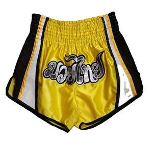 Shorts de Muay Thai personnalisés en gros pour clubs - Respirants, extensibles, séchage rapide, unisexe, pour adultes, pour la boxe et les arts martiaux - Product Image 2