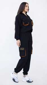 Conjunto Deportivo de Dos Piezas con Capucha y Cierre de Cremallera 2 en 1 para Mujer, Color Negro, Marca OneTen - Product Image 4
