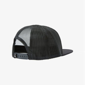Casquette Trucker Noire Unisexe en Maille Respirante avec Panneau Avant en Polyester et Broderie 3D – Réglable par Fermeture Snapback – Idéale pour l'Extérieur et le Printemps - Product Image 1