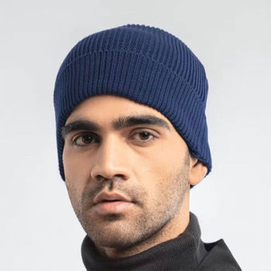 Gorro de Punto para Hombre, Cómodo, Resistente al Frío, Color Sólido, de Alta Calidad, para Invierno, Casual, Abrigado - Product Image 1