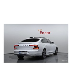 Volvo S90 B6 AWD Ultimate 2024 con Volante a la Izquierda, Caja de Cambios Automática, Asientos de Cuero, Cámara Trasera, Solo 30,560 km de Kilometraje - Product Image 2