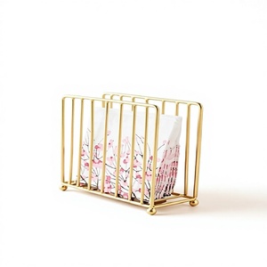 Support de rangement pour serviettes en métal plaqué or rose, style américain, imperméable, fait main, écologique, portable, personnalisable - Product Image 3