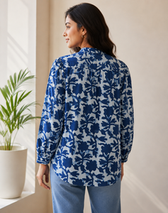เสื้อคุर्ติสั้นลำลองสีฟ้าทะเลสวยงาม พร้อมงานปักลายดอกไม้ ทรงปกติ ความยาวปกติ แขนครึ่งท่อน ผ้าทอ - Product Image 4