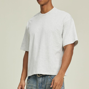T-shirt en coton 100% de qualité supérieure, sur mesure, à manches régulières, coupe ample et carrée pour hommes, logo personnalisé, style streetwear pour garçons - Product Image 4