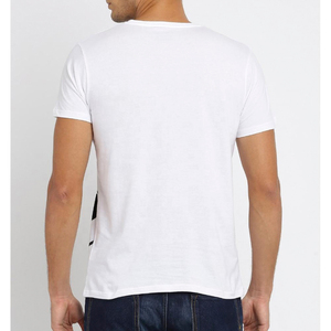 Camiseta vintage de algodón 100% con estampado gráfico personalizado, estilo streetwear, impresión DTG de alta calidad, transpirable para hombre, precio económico. - Product Image 3