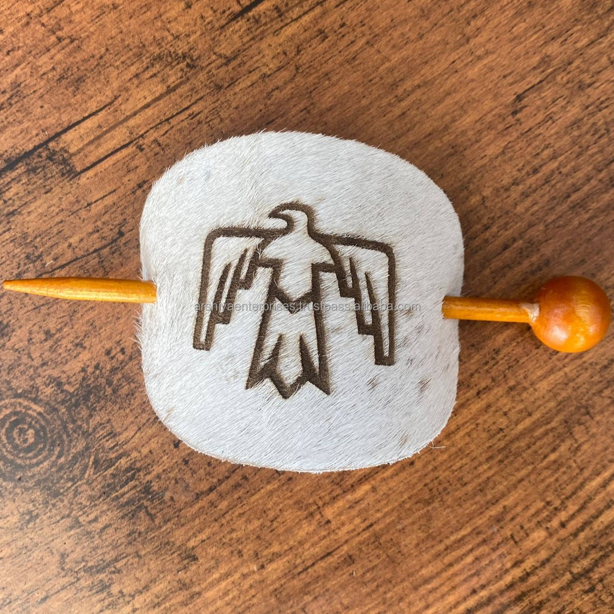 สีน้ำตาล