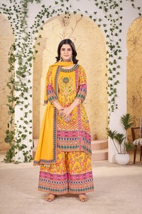 Ensemble Plazo et Dupatta en Soie Tissée 100% Luxe 2026, Coupe Ample au Genou, Lavable, Manches Courtes, Col Rond, Brodé, Été - Product Image 3