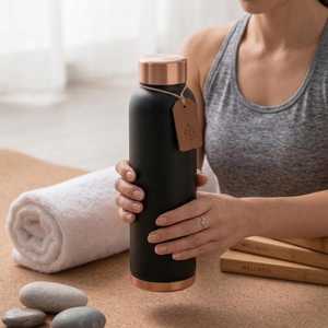 Botella de Agua Personalizada de Cobre Negro Mate de 32 Oz, Frasco Ayurvédico de Cobre Puro, Diseño Personalizado, Regalo Empresarial, a Prueba de Fugas - Product Image 6