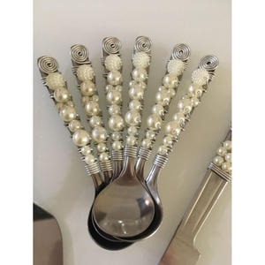 Fancy Bạc Set gương đánh bóng thép không gỉ thìa nĩa và dao Bộ 4 cutleries Set & <span class=keywords><strong>Flatware</strong></span> trắng đính cườm xử lý - Product Image 3