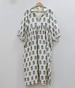 Robe midi tunique simple en coton 100% respirant, imprimée à la main style bohème, motif floral, idéale pour les occasions formelles |   Vêtements durables pour femmes - Product Image 1