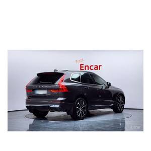 Volvo XC60 B6 Ultimate 2023, Volante a la Izquierda, Caja de Cambios Automática, Asientos de Cuero, Cámara Trasera, Emisión Euro V, 84,339 km, Brillante - Product Image 2