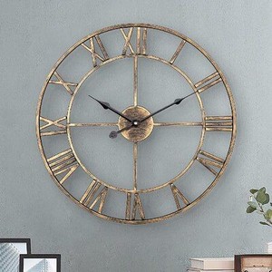 Reloj de Pared Geométrico Moderno Negro y Dorado, Diseño Artístico de Metal, Decoración de Lujo para el Hogar - Product Image 5
