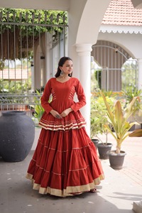 Ensemble Lehenga Choli en coton crème, robe plissée à plusieurs niveaux et chemisier, pour mariage, fête, Diwali - Product Image 2