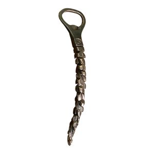 Abridor de botellas de hierro con acabado en polvo negro mate, más vendido, para decoración de bares, accesorios para cerveza. - Product Image 4