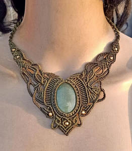 Collar de mariposa de macramé de acero inoxidable verde natural con gema ovalada, joyería tribal llamativa, hecho a mano, minimalista - Product Image 4