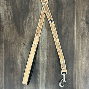 Nouveau dernier damier et conception de dés usiné à la main en cuir véritable laisse pour animaux de compagnie laisse réglable chien formation laisses accessoires pour animaux de compagnie - Product Image 5