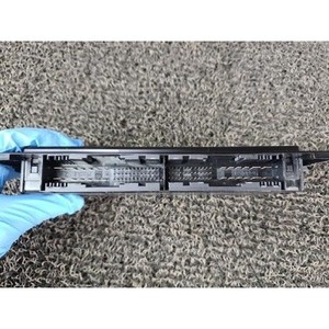 ECU และโมดูลคอมพิวเตอร์มือสองสำหรับรถยนต์ซีรีส์ 3 รุ่น 61356987999 - Product Image 4