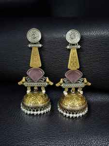 OM Fashion Studio Boucles d'oreilles multifonctions légères en plaqué or oxydé pour femmes Bijoux de mariée traditionnels Tenues de fête - Product Image 5