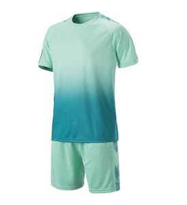 Uniformes de Fútbol Personalizados para Hombre, Diseño Nuevo 2026, Secado Rápido, Transpirables, 100% Poliéster, Ropa Deportiva de Alto Rendimiento, IRON ELEPHANT - Product Image 3