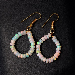 Boucles d'oreilles en opale éthiopienne naturelle multi-arc-en-ciel, argent et or 14 carats, cadeau pour elle - Product Image 6