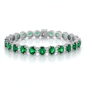 Bracelet tennis émeraude en or 14 carats avec diamants ronds taille brillant sertis griffe, bijoux fins classiques pour femme - Product Image 5