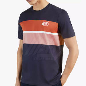 Camiseta de algodón 100% de secado rápido, transpirable, con logo personalizado impreso, de corte holgado para hombre, elegante y de alta calidad. - Product Image 1