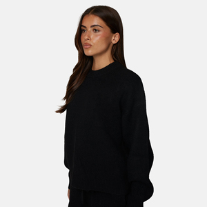 Pull en tricot à col rond surdimensionné pour femmes, noir uni, épaules tombantes, manches longues, vêtements d'hiver - Product Image 3
