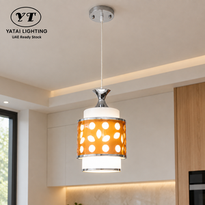 Lámpara colgante moderna E27 de una sola bombilla con pantalla de plástico perforado ámbar, altura ajustable para comedor y cocina - Product Image 1