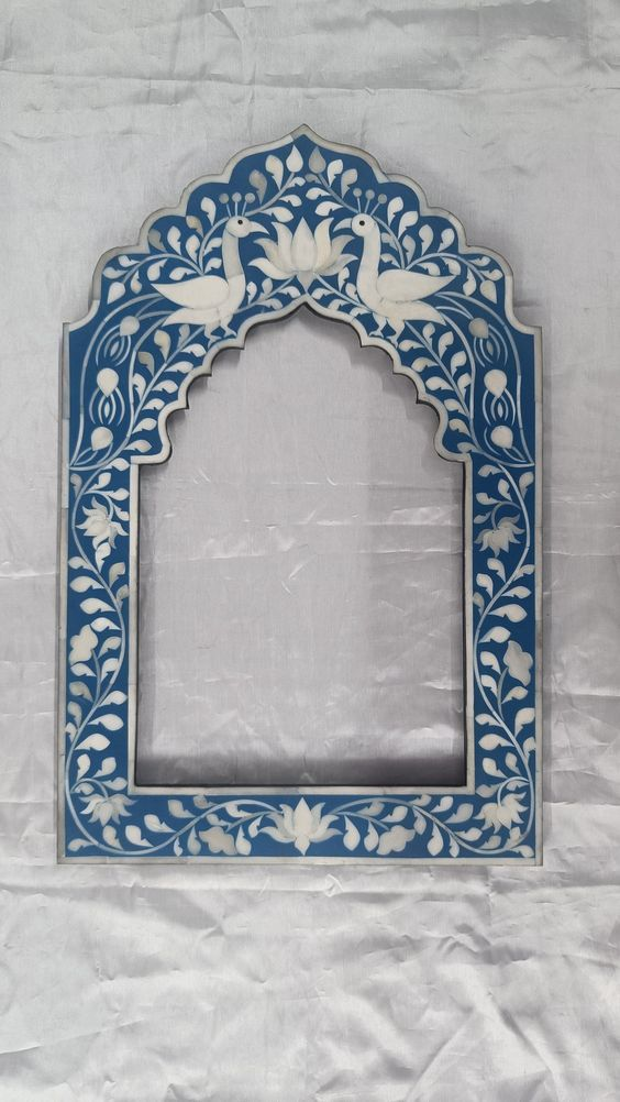 identique à l'image