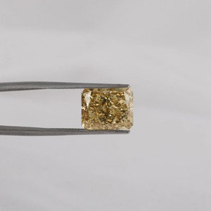 Diamante Amarillo Radiante de Laboratorio de Lujo, 5CT VVS2, Certificado IGI, CVD 3EX, Proveedor Mayorista de Diamantes para Compradores Globales B2B - Product Image 5