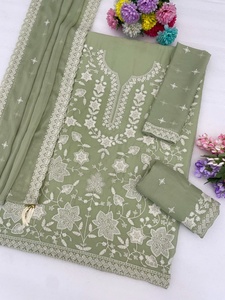 Kurti brodé élégant avec pantalon palazzo, tenue ethnique traditionnelle pour femmes, coupe ample, longueur au sol, Inde, Pakistan - Product Image 2
