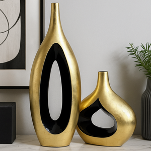 Jarrón de Metal Plateado Martillado, Pieza Decorativa Hecha a Mano para Arreglos Florales en Interiores del Hogar y Decoración de Mesa - Product Image 5