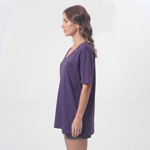Camiseta Corta Personalizada de Algodón Transpirable para Mujer, Cuello en V, Corte Holgado, Estilo Casual y Urbano - Product Image 3