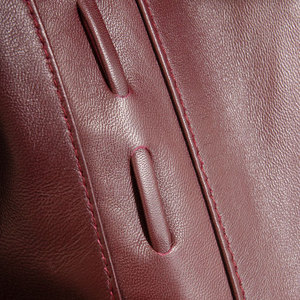 Veste en cuir véritable pour femme OEM, col rabattu, manches longues, couleur unie, fermeture boutonnée, style élégant pour l'automne - Product Image 6