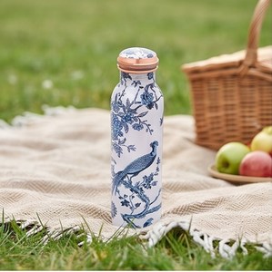 Botella de Agua de Cobre de 1000 ml, Esmaltada en Blanco y Azul, Diseño Floral Vintage con Aves, Tapa de Rosca - Product Image 6
