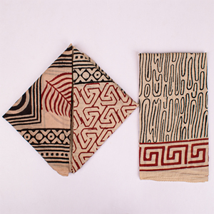 Bandana carrée en coton fait main, imprimée à motifs floraux, style bohème, écologique, douce, accessoire d'extérieur, bracelet pour elle - Product Image 4