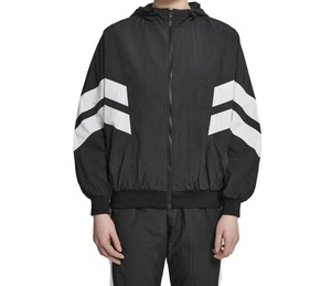 Veste coupe-vent classique pour femmes, vêtements de sport, tissu en nylon froissé, doublure en maille respirante, veste décontractée pour l'entraînement - Product Image 1