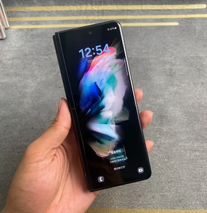 <span class=keywords><strong>Smartphone</strong></span> Usato per <span class=keywords><strong>Galaxy</strong></span> Z Fold 3 5G con Schermo Pieghevole Sistema Operativo Android Cellulare Sbloccato - Product Image 4