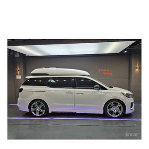 Kia Carnival 2017 de 9 Plazas, Gasolina, Hi-Lux, 86,200 km, Transmisión Automática, Asientos de Cuero, Cámara Trasera, Volante a la Izquierda - Product Image 5
