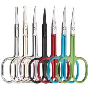 Ciseaux à manucure avec lames courbées en acier inoxydable et manches en plastique bleu pour la coupe des cuticules - Product Image 6