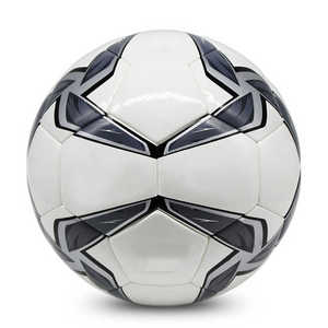 Ballon de football de qualité supérieure, personnalisé, cousu à la main, taille 5, style classique, fabriqué au Pakistan, en cuir. - Product Image 1