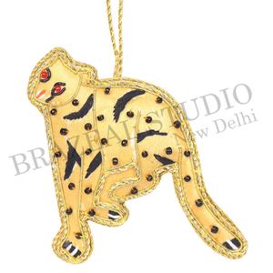 บรีซีล สตูดิโอ งานฝีมือทำมือ ของตกแต่งต้นคริสต์มาสแบบกำหนดเอง ผ้ากำมะหยี่ ผ้าซาติน ประดับลูกปัด ปักลายด้วยด้ายสีทอง ผลิตจากโรงงาน - Product Image 1