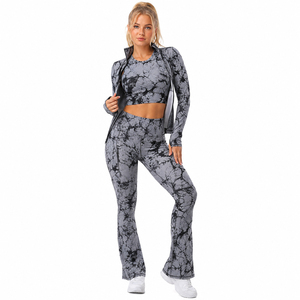 Conjunto Deportivo de Yoga para Mujer, 3 Piezas, Chaqueta de Compresión, Leggings de Cintura Alta con Corte Acampanado, Top de Compresión de Spandex y Poliéster - Product Image 2