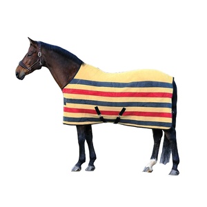 Utilisation équestre confortable de tapis d'hiver d'ouatine en nylon de cheval personnalisé - Product Image 4