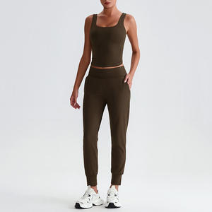 Ensemble de yoga pour femmes, 2 pièces, couleur unie, haut court, pantalon de jogging taille haute, sans couture, respirant, spandex, polyester, longueur cheville - Product Image 1