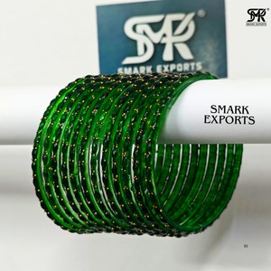 Elegante Juego de Brazaletes de Cristal Verde con Diseño de Cuentas Doradas, Joyería Nupcial Tradicional India, Juego de Pulseras Hechas a Mano - Product Image 2