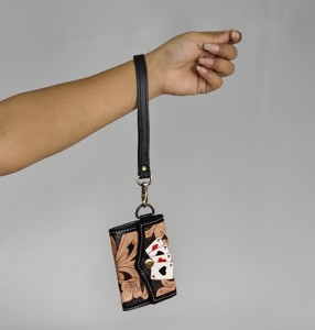 Nuevo Monedero de Cuero Genuino Negro con Bordado a Mano, Diseño de Ases de Cartas, Cierre de Botón a Presión, Mini Cartera Portátil Creativa - Product Image 5